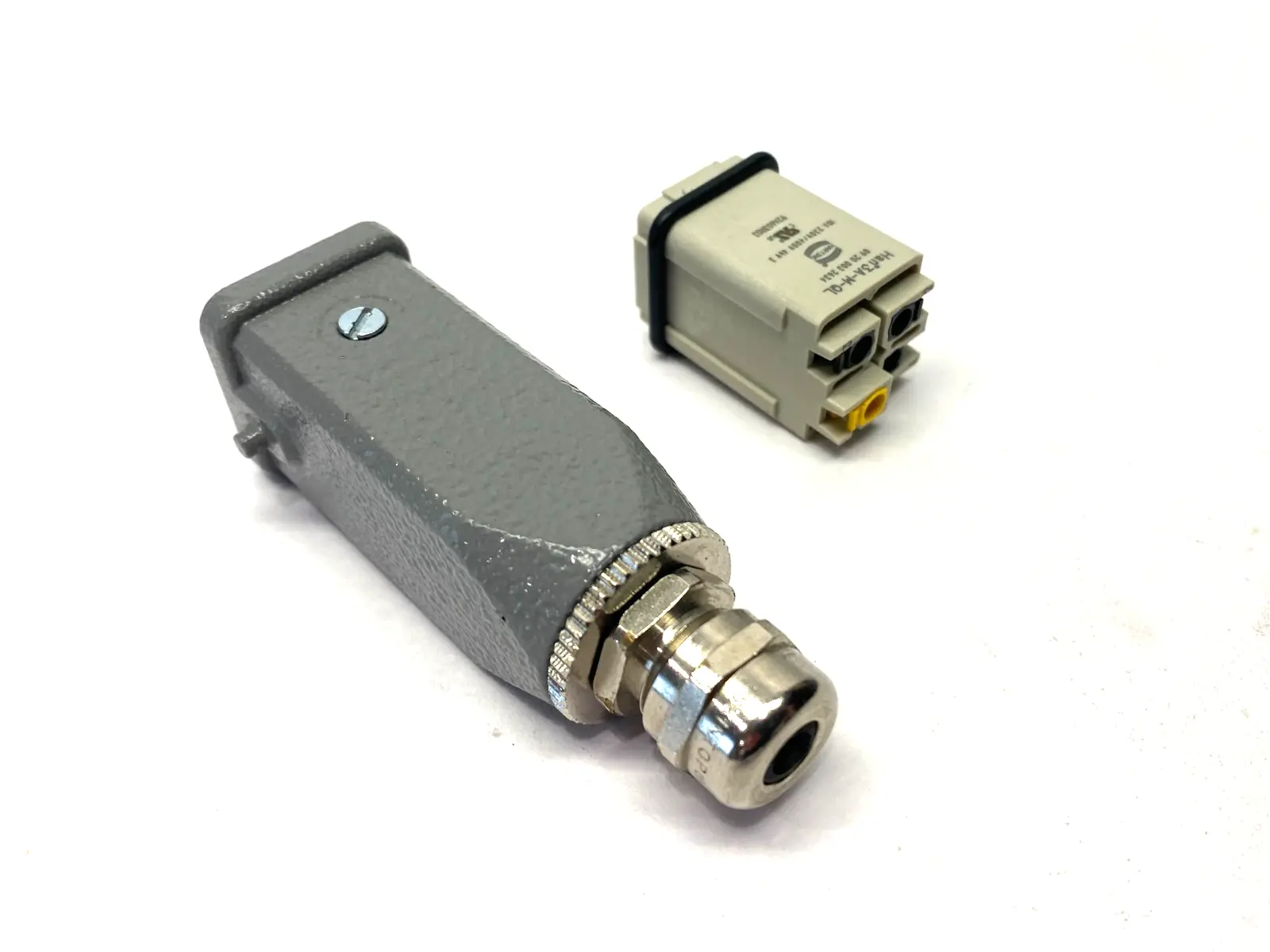 Used HARTING Male Insert Han 3A w/ Quick-Lock 1,5mm 10A DAMAGED Connector Accessories Michigan US | Maverick Industrial Sales #1414236