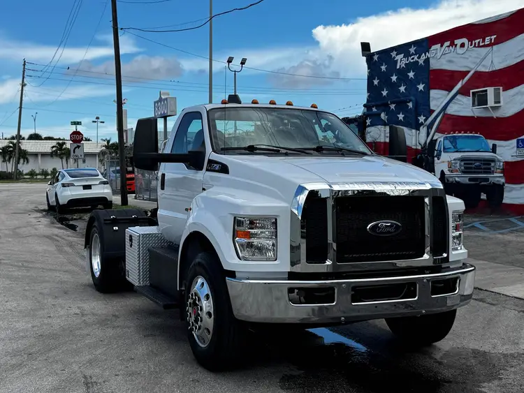 Used 2021 FORD F-750 Cab Chassis trucks Florida US | Truck and Van Outlet #1509205