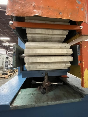 USED CONAIR PC12-60SP