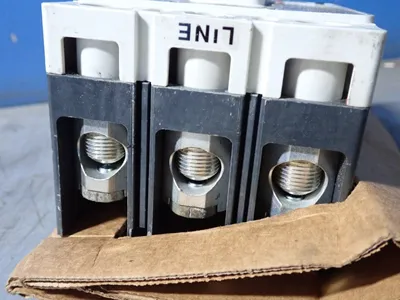 New | in-Stock EATON JGH325033GC Circuit Breakers | HGR 24 #731907