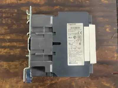 USED SCHNEIDER ELECTRIC LC1D50G7