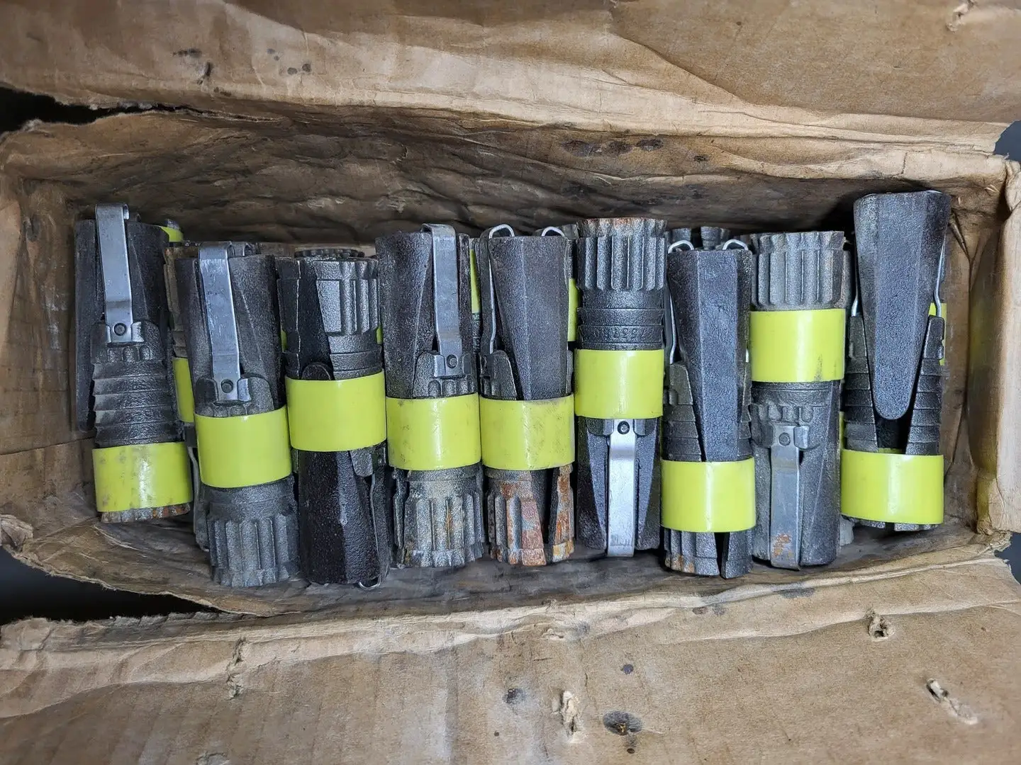 Anchor Bolt w/ Expansion Shell D1L Assembly, 3/4" LH, (Box of 50)