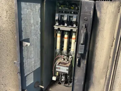 Gardner-denver  75 Hp  Rotary Screw Air Compressor