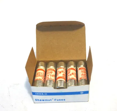 10 NEW GOULD SHAWMUT A2Y15-1 FUSES A2Y151