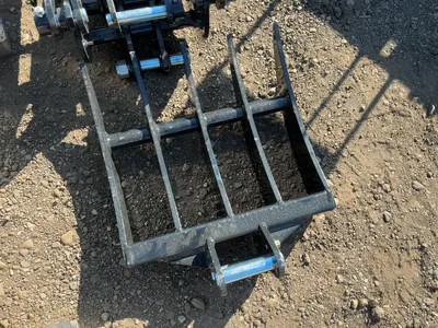 Used _UNKNOWN_ _UNKNOWN_ Misc Construction Attachements Michigan US | Miedema Asset Management Group #1321314