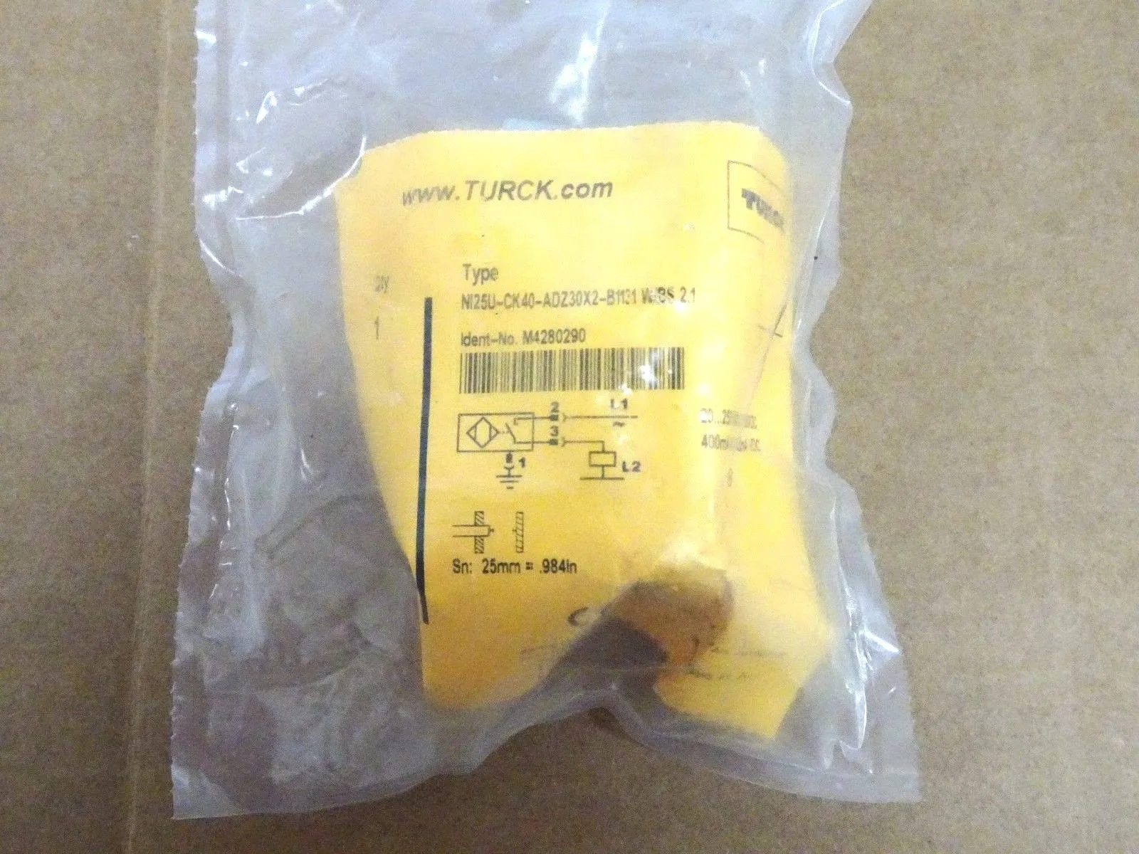 NEW TURCK NI25U-CK40-ADZ30X2-B1131 M4280290 PROXIMITY SENSOR
