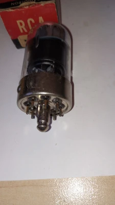 USED RCA 7E7 electron tube