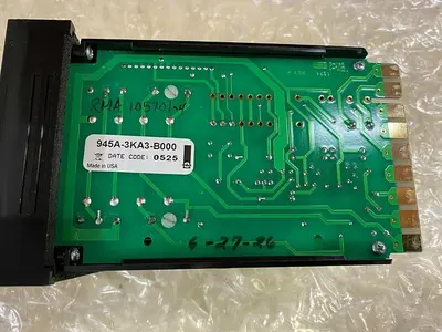 WATLOW SERIES 945 945A-3KA3-B000