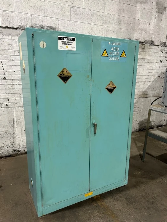 Used JUSTRITE _UNKNOWN_ Bins Ohio US | McKean Machinery Sales #445807