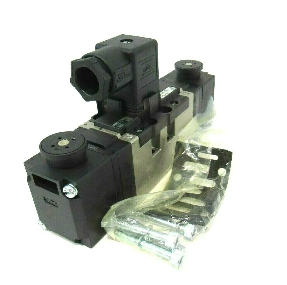 NEW SMC VS7-6-FG-D-3 SOLENOID VALVE VS76FGD3