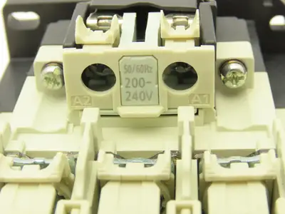 Mitsubishi S-T35 Motor Starter Contactor 20Hp 40A 600VAC 4NO 4NC Lot of 3