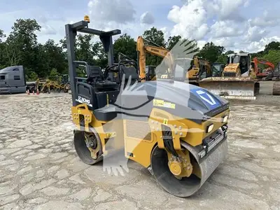 USED 2022 XCMG XMR303S