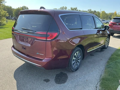 Used 2023 CHRYSLER PACIFICA Vans Michigan US | Miedema Asset Management Group #1397148