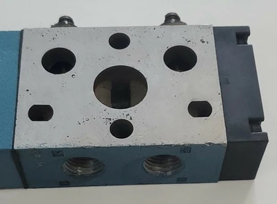 USED Mac 811C-PM-111BA-192