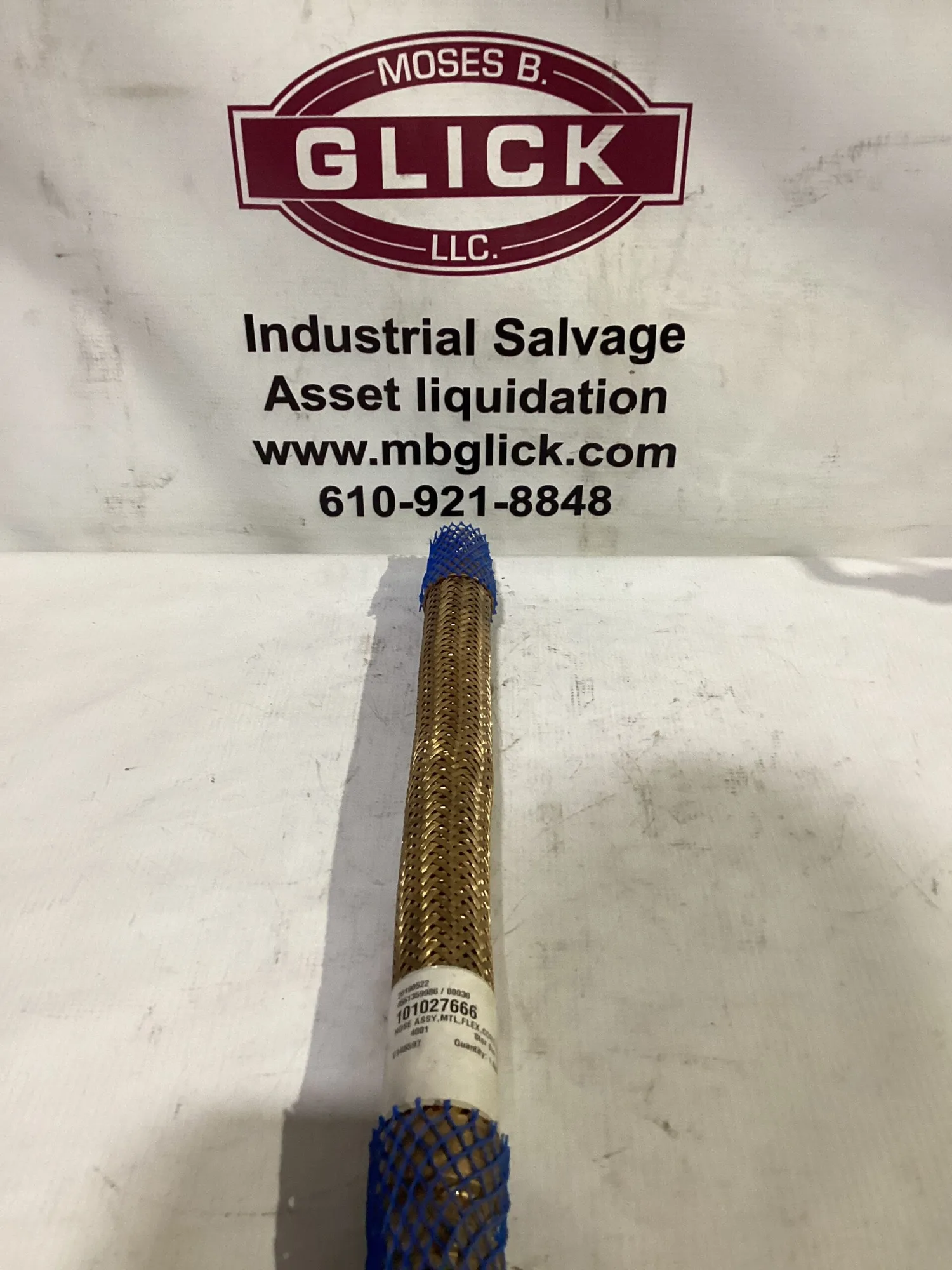 1” MPT x 18” Brass / Bronze Flexible Hose