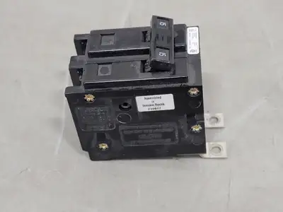 Used EATON CUTLER-HAMMER BAB2015 Switchgears British Columbia CA | Lenmark #240810