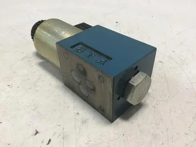 USED BOSCH 0 810 092 107