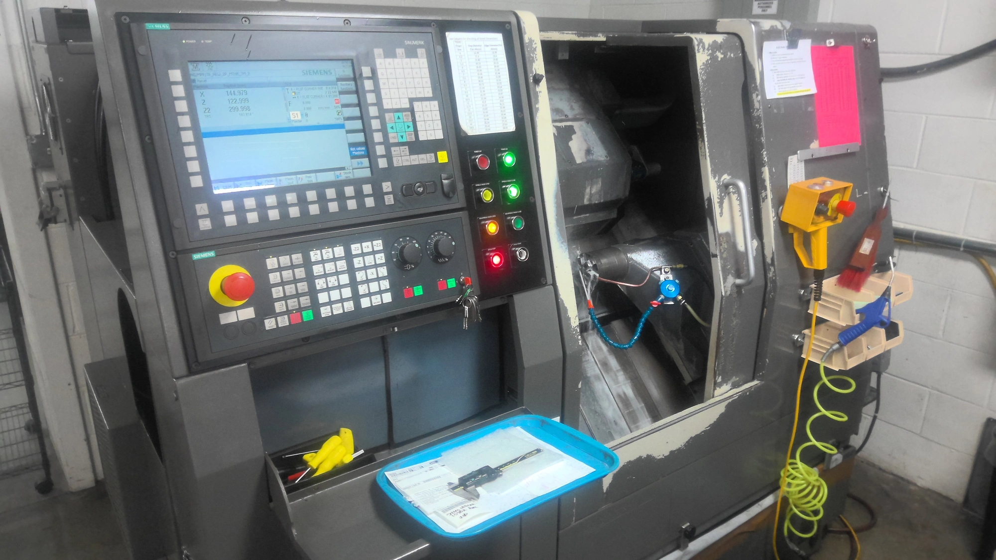 USED HARDINGE CONQUEST 42SP