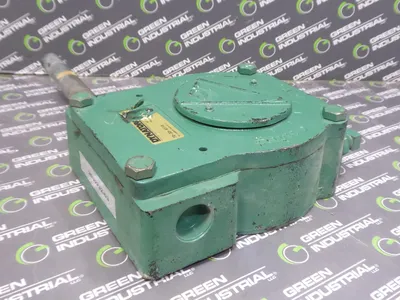 Dynatorq 7D-33-4115 Worm-Gear Valve Actuator 60:1 Ratio Used
