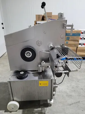 USED 2014 POLY CLIP FCA-3430
