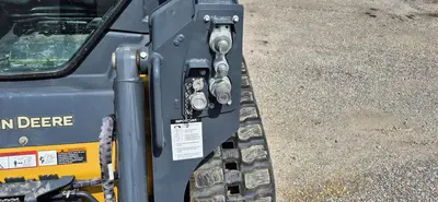 Used 2024 JOHN DEERE 317G Skid Steer Loaders Ontario CA | Platinum Group #1352822