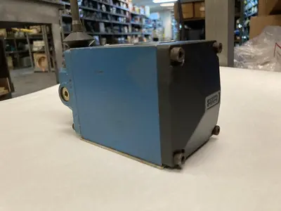Used REXROTH 3WMM10A31/F Pump & Valve Parts Ohio US | Surplus Asset Holdings #1242557