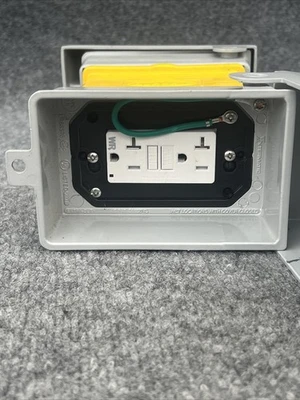 Used Hubbell HBLPOB1D Electrical Boxes California US | Davliegogo LLC #1705726