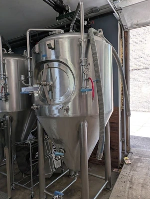USED 7 bbl fermenters 2014