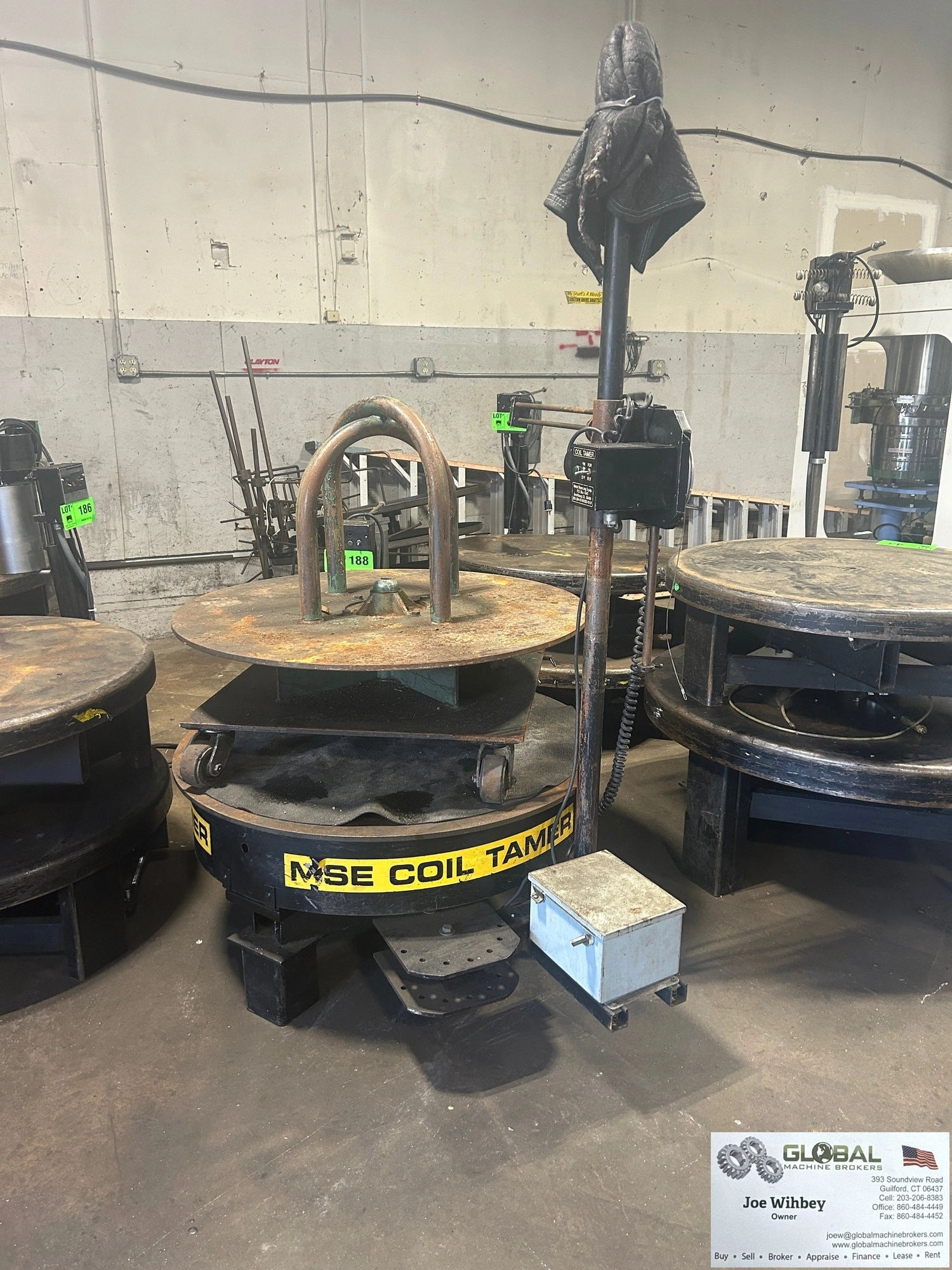 MSE Metal Stamping Equipment 42" Pallet Decoiler Coil Tamer