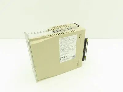 Yaskawa SGDV-5R5A01A SERVOPACK Drive Controller Module 200-230V 3Ph 0.750kW