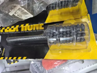 Used _UNKNOWN_ _UNKNOWN_ Chamfering & Deburring Tools GB | Apex Group #1552958