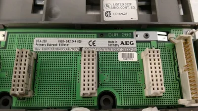 AEG - DTA200 - 5-Slot Primary Subrack 3D-1