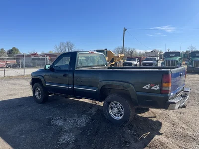 Used 2002 Chevrolet-Silverado 2500HD Pickup Trucks Maryland US | Zadoon Equipment #1480798