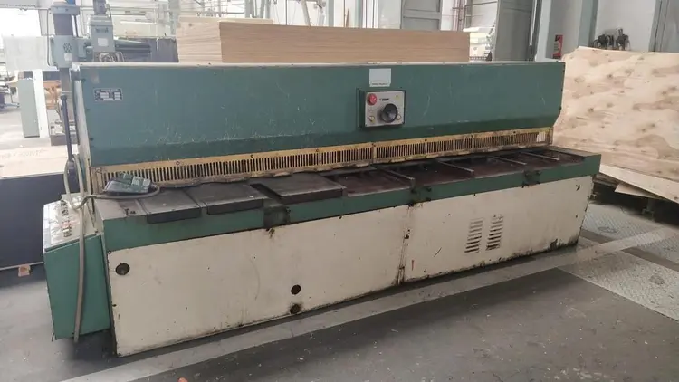 Used 1987 DIGEP DLB-4/3050 Sheet Metal Shears CZ | Amaron s.r.o. #1341329
