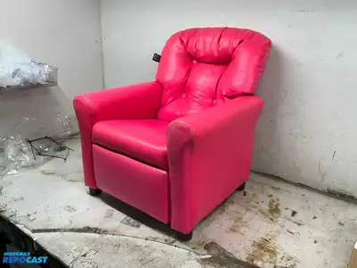 The Crew Furniture Pink Kid’s Recliner Sofa