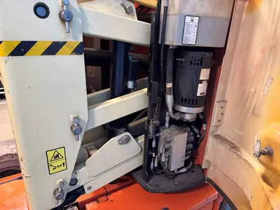 Used 2012 JLG E300AJP Manlifts Minnesota US | Birnstengel Equipment #1550152