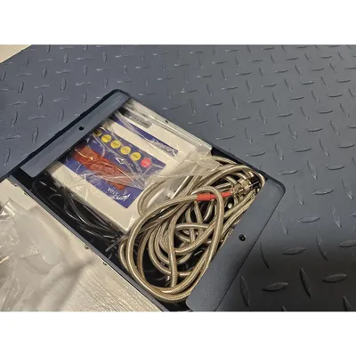 Unused Surplus Low Profile Floor Scale - 2 x 2', 2,500 lbs x .5 lb