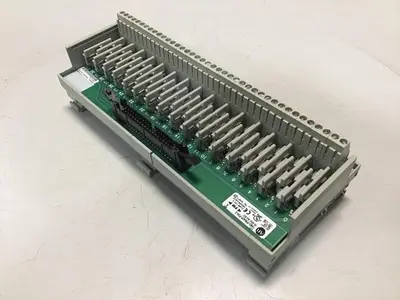 USED ALLEN BRADLEY 1492-IFM40F-F24-2 SER A