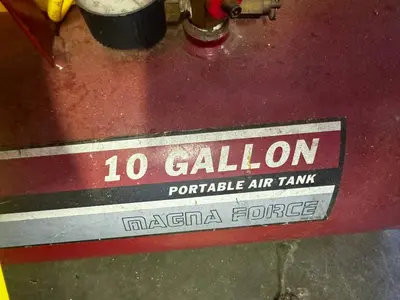 Used _UNKNOWN_ _UNKNOWN_ Pressure Tanks Ohio US | Myron Bowling Auctioneers Inc #1504291