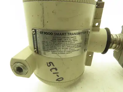 Honeywell ST3000 Smart Pressure Transmitter Sensor 11-42VDC 0-125PSI 1/2"NPT