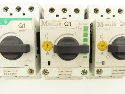 Moeller PKZM0-1 Circuit Breaker Motor Protector 1A 600VAC 3PH 1/2HP Lot Of 7