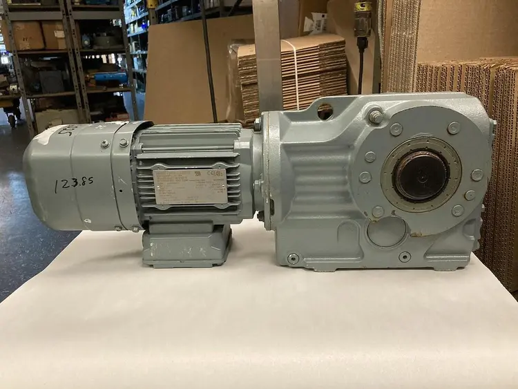 New | in-Stock SEW KA57/TDRS71M4 Gearmotors | Surplus Asset Holdings #1226904