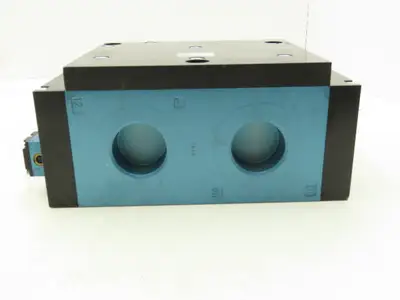 Mac 69A-A1-MAB-JDA0-1KE Pneumatic Air Piloted Valve Normally Open 30-90PSI 24V