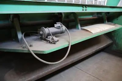 Used 1966 CINCINNATI INC 1812 Power Squaring Shears (Inch) Oregon US | MD Equipment Services LLC #1336077
