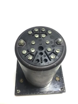 API Instrument BB-09-09-034 Shielded Meter Gauge Compack Controller