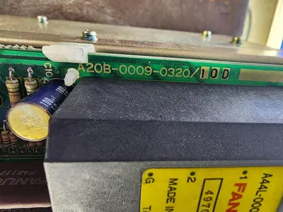 Fanuc Velocity Control Unit A06B-6047-H003  A20B-0009-0320/10D