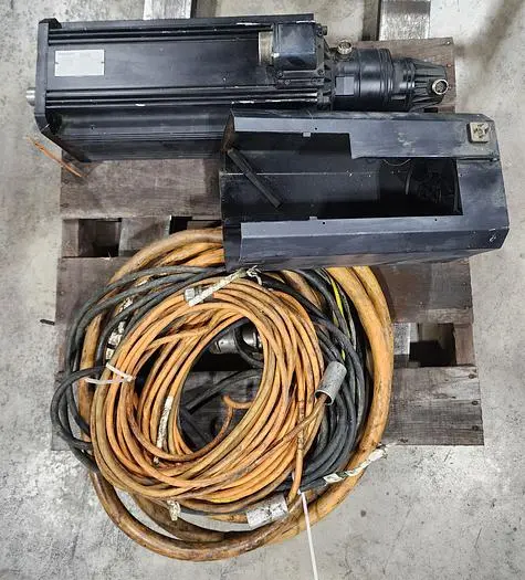 Used INDRAMAT MAC112D-2-HD-4-C/130-A-0/DI520LX/S005 Servo Motors | Midwest Press and Automation #577393