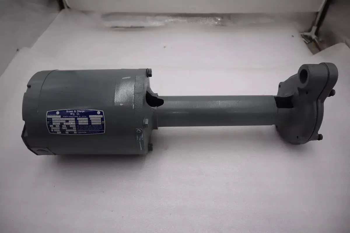 NEW Brown & Sharpe C6T17NC45C-U134 CAT 110711-00 1725/1425 RPM 1/4HP STOCK 103C