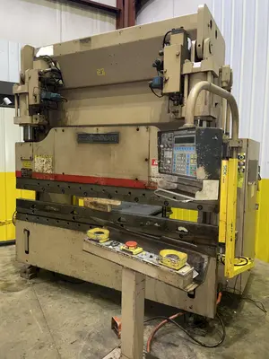 90 TON X 8' CINCINNATI MODEL 90FMIIx6 HYDRAULIC PRESS BRAKE: STOCK #15768