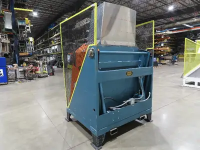 Used UNA-DYN _UNKNOWN_ Hoppers Indiana US | Arrow Industrial #1366951